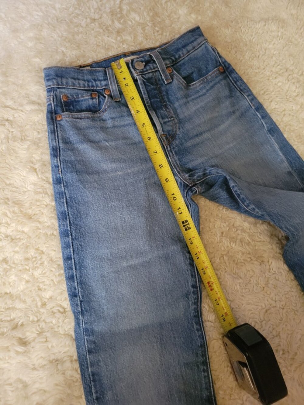 Levi's Wedgie Straight in Jazz Jive Sound Med Blue | 23 | 24" Inseam - Picture 9 of 16